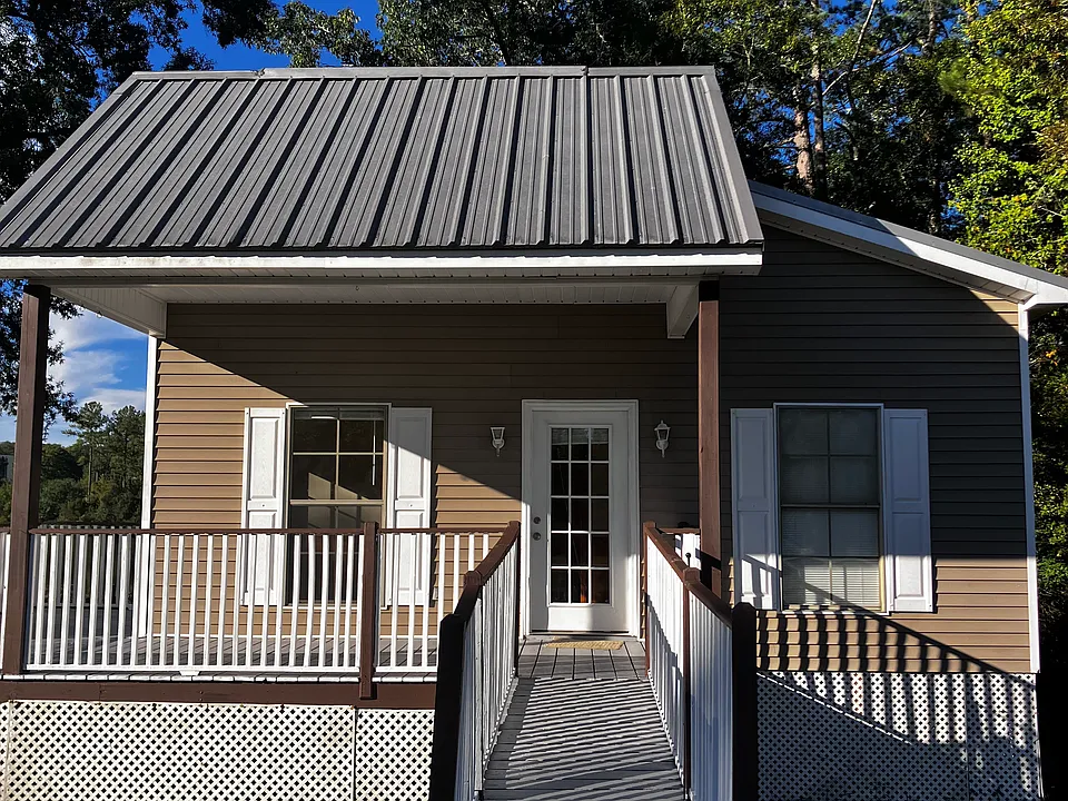 174 Golden Meadow Dr