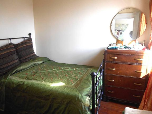small bedroom facing south