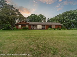 7008 Westgate Dr, Laingsburg, MI 48848