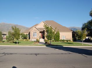 2235 S 350 E, Kaysville, UT 84037