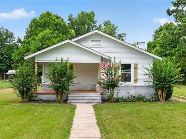 1102 W 6th St, Bogalusa, LA 70427