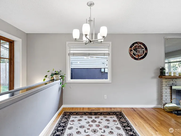 13717 NE 70th Pl — Photo 7