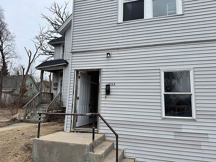 1st image of 1223 Andrews St #1