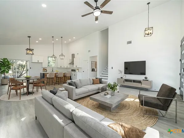 4 Huisache Ln, Wimberley, TX 78676