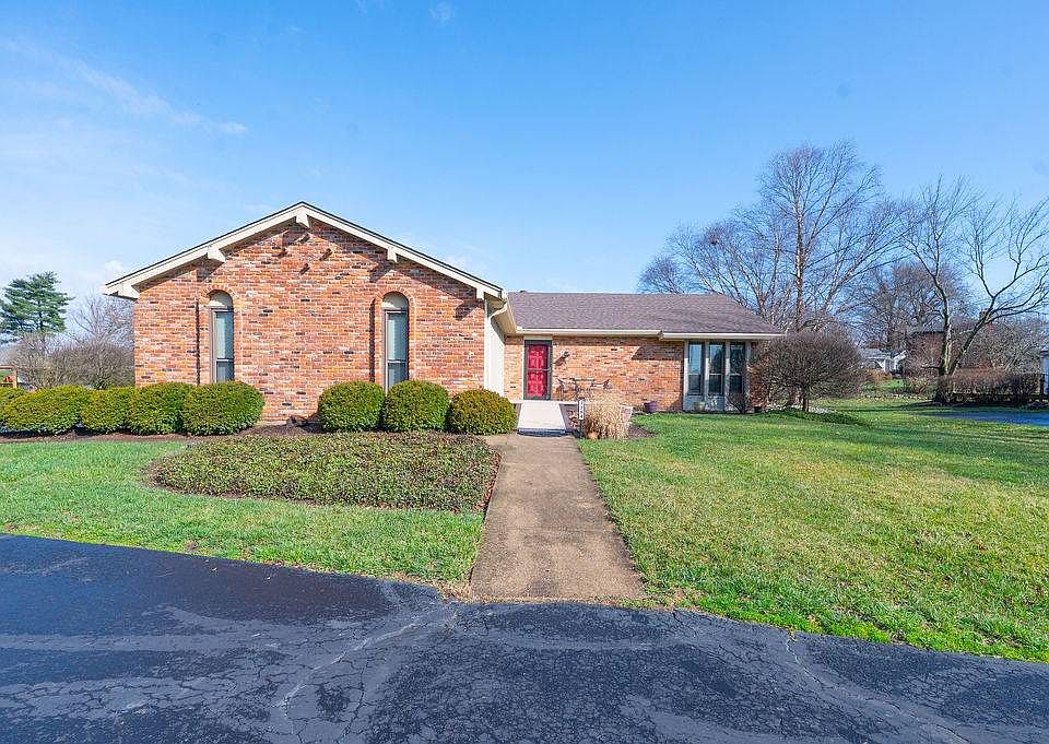 1st image of 7294 Timberknoll Dr