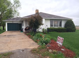 303 Main St, Mineola, IA 51554