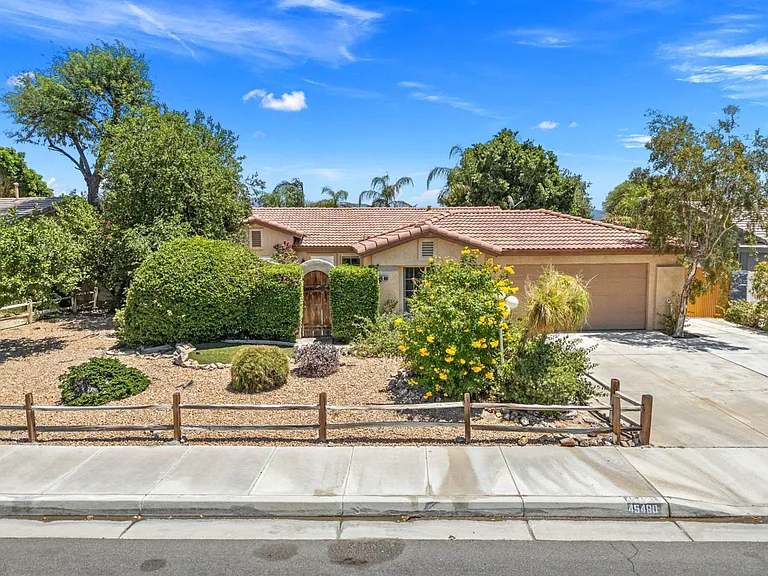 45460 Coldbrook Ln — Photo 8