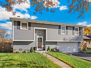1497 Winthrop Ct, Glendale Hts, IL 60139