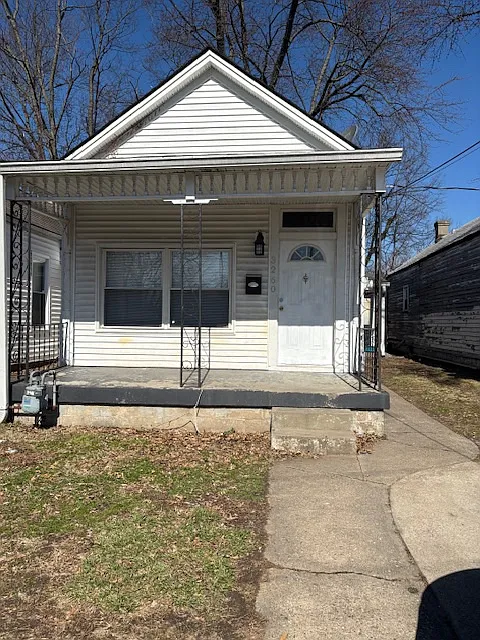 3260 Taylor Blvd photo 1