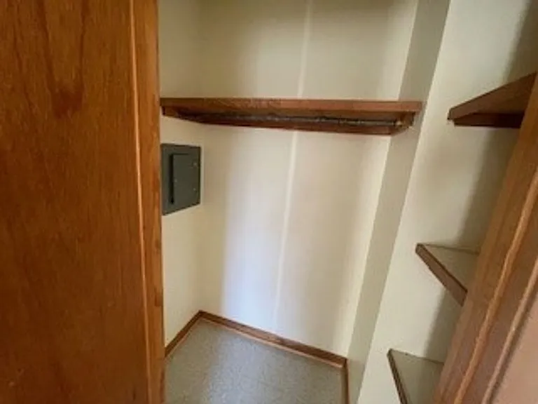 610 Old Covington Hwy — Photo 14