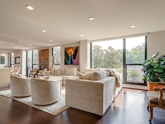 5th image of 3901 W End Ave APT 302