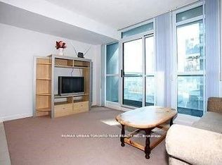 600 Fleet St #328, Toronto, ON M5V 1B7