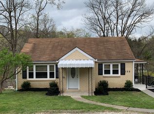 102 Crest St, Cuddy, PA 15031