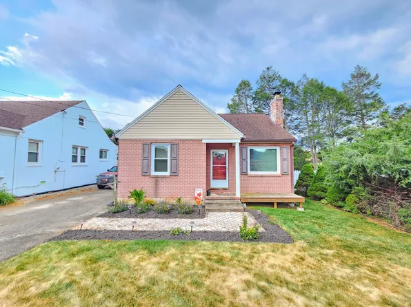 3122 Oliver Rd NE, Roanoke, VA 24012