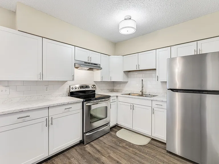 500 Paragon Mills Rd #B1 — Photo 14