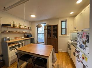 355 21st St APT 2R, Brooklyn, NY 11215