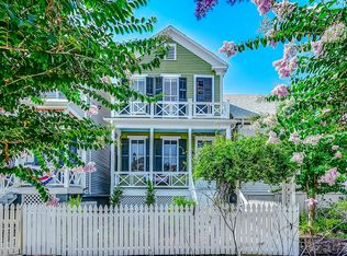 1711 Winnie St, Galveston, TX 77550