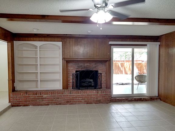 2nd image of 1625 Marquette Dr