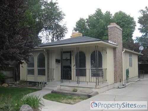 1st image of 1055 Crandall Ave