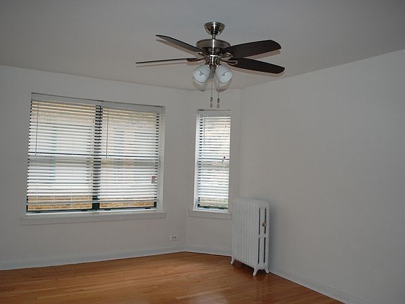 5th image of 3150 W Wilson Ave APT 1S