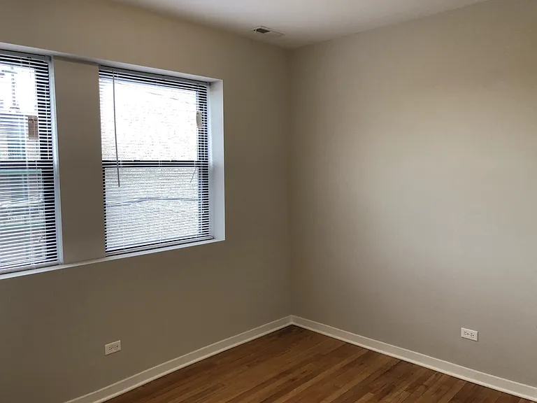 4817 N Christiana Ave #2W — Photo 8