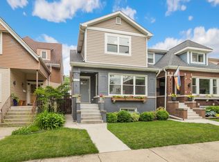 3645 W Eddy St, Chicago, IL 60618