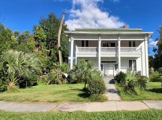 705 Gilmore St, Waycross, GA 31501