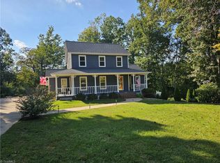1405 Sherwood Dr, Reidsville, NC 27320