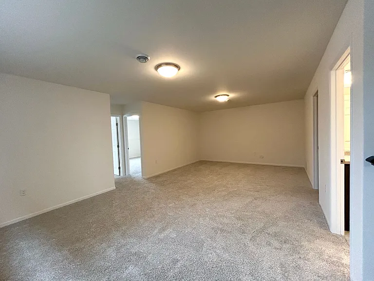 873 2nd Ave — Photo 27