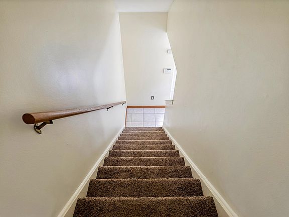 5th image of 11 Waterview Dr #11