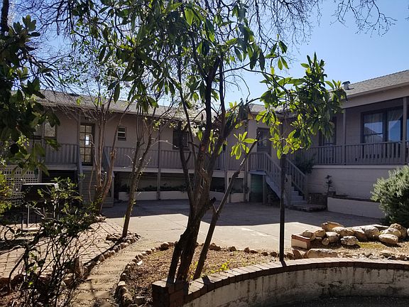 5th image of 308 W Sierra View Dr