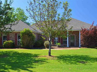 107 Prewitt Cir, Richland, MS 39218