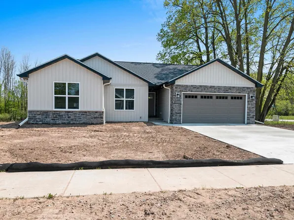 1050 Crescent Hl, Green Bay, WI 54313