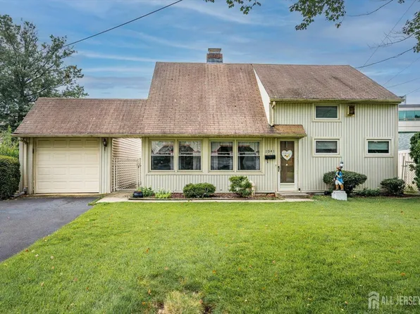 1041 Richard Blvd, Rahway, NJ 07065