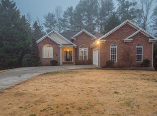 4011 Golfview Dr, Villa Rica, GA 30180