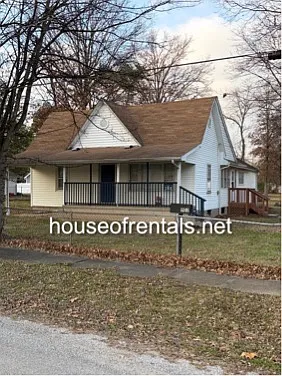 902 Farris St Photo 1