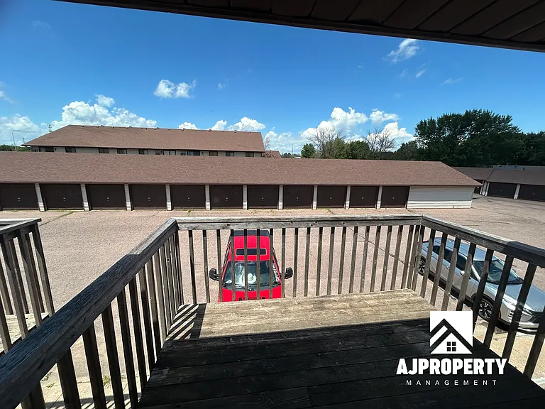 1312 E Keystone Dr #9 — Photo 13