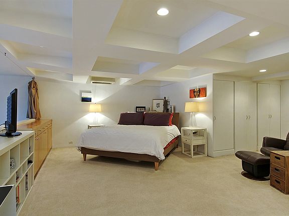 3rd image of 354 Broome St APT 6G