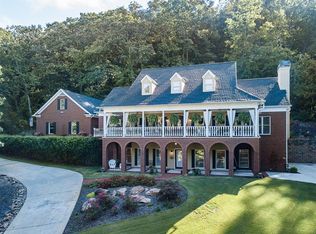 1330 Smithdale Heights Dr, Cumming, GA 30040