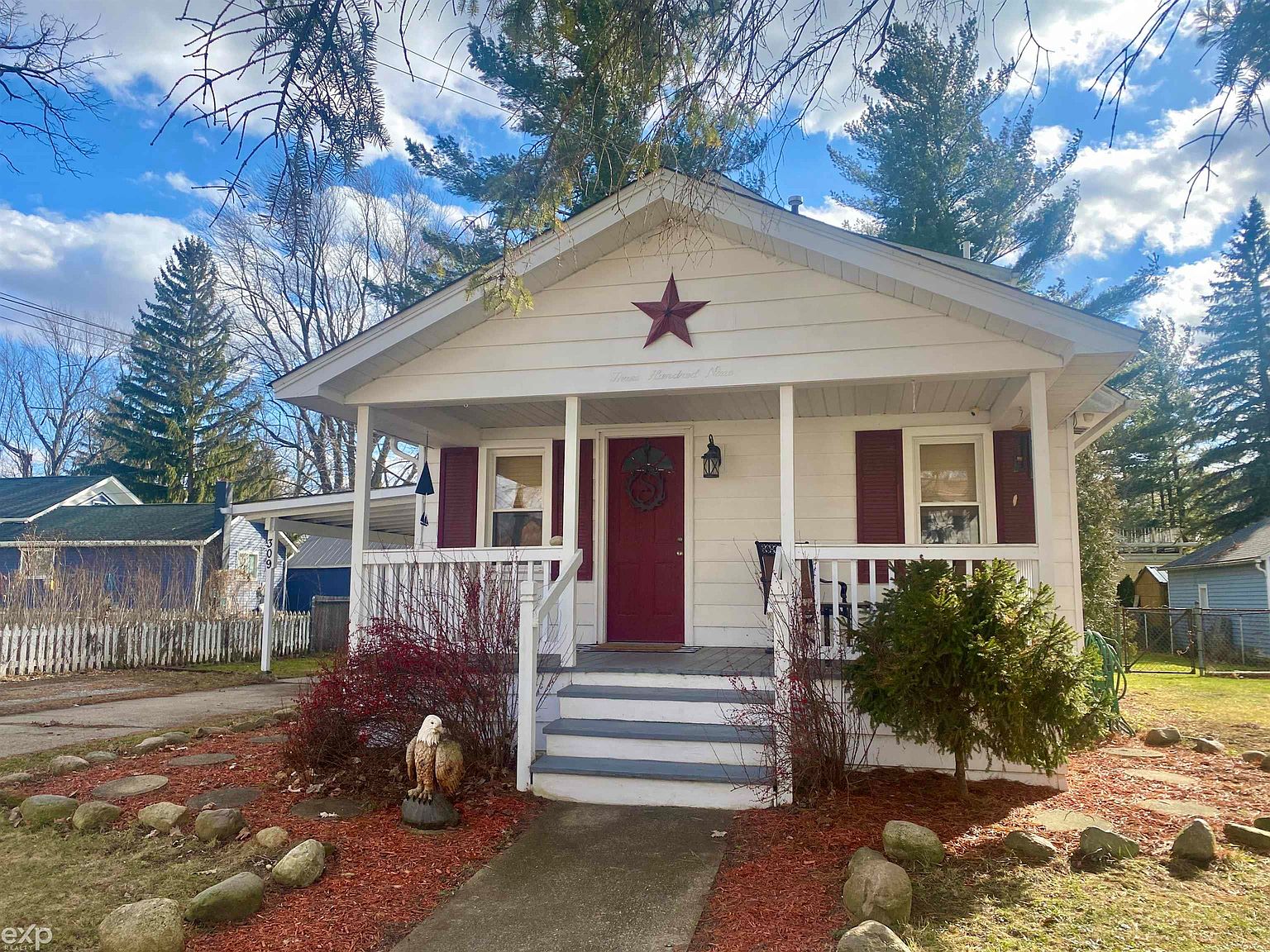 309 School St, Almont, MI 48003 Zillow