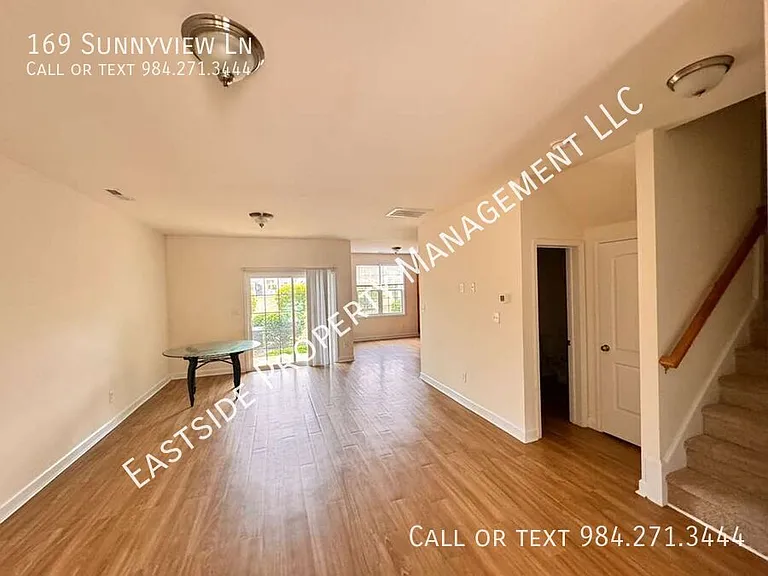 169 Sunnyview Ln — Photo 3