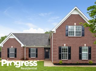 1740 Potters Ct, Murfreesboro, TN 37128