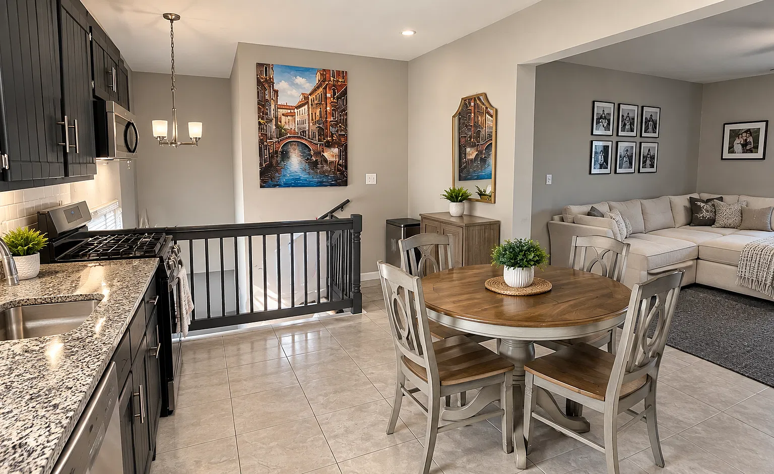 2 bed, 1000 sqft, $2,500 — Photo 2