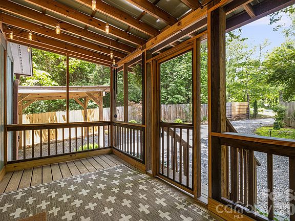 5th image of 477 Governors View Rd