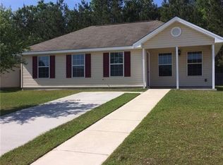 7 Cordage Cir, Port Wentworth, GA 31407
