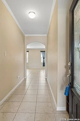 3 bed, 2.0 bath, 1364 sqft, $1,875 — Photo 2