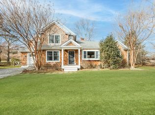 219 Ferry Rd, Sag Harbor, NY 11963