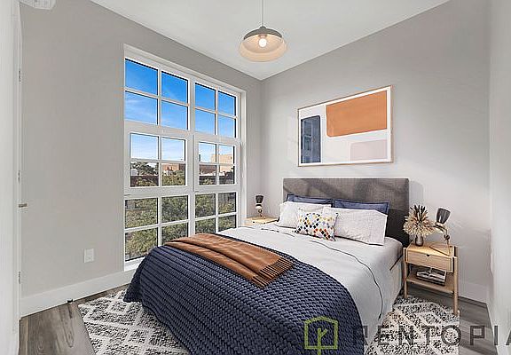 5th image of 2337 Bedford Ave #4P