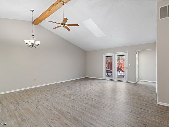 3rd image of 1041 Northford Ct