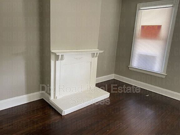 4th image of 4225 Virginia Ave